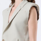Bib - Sleeveless blazer