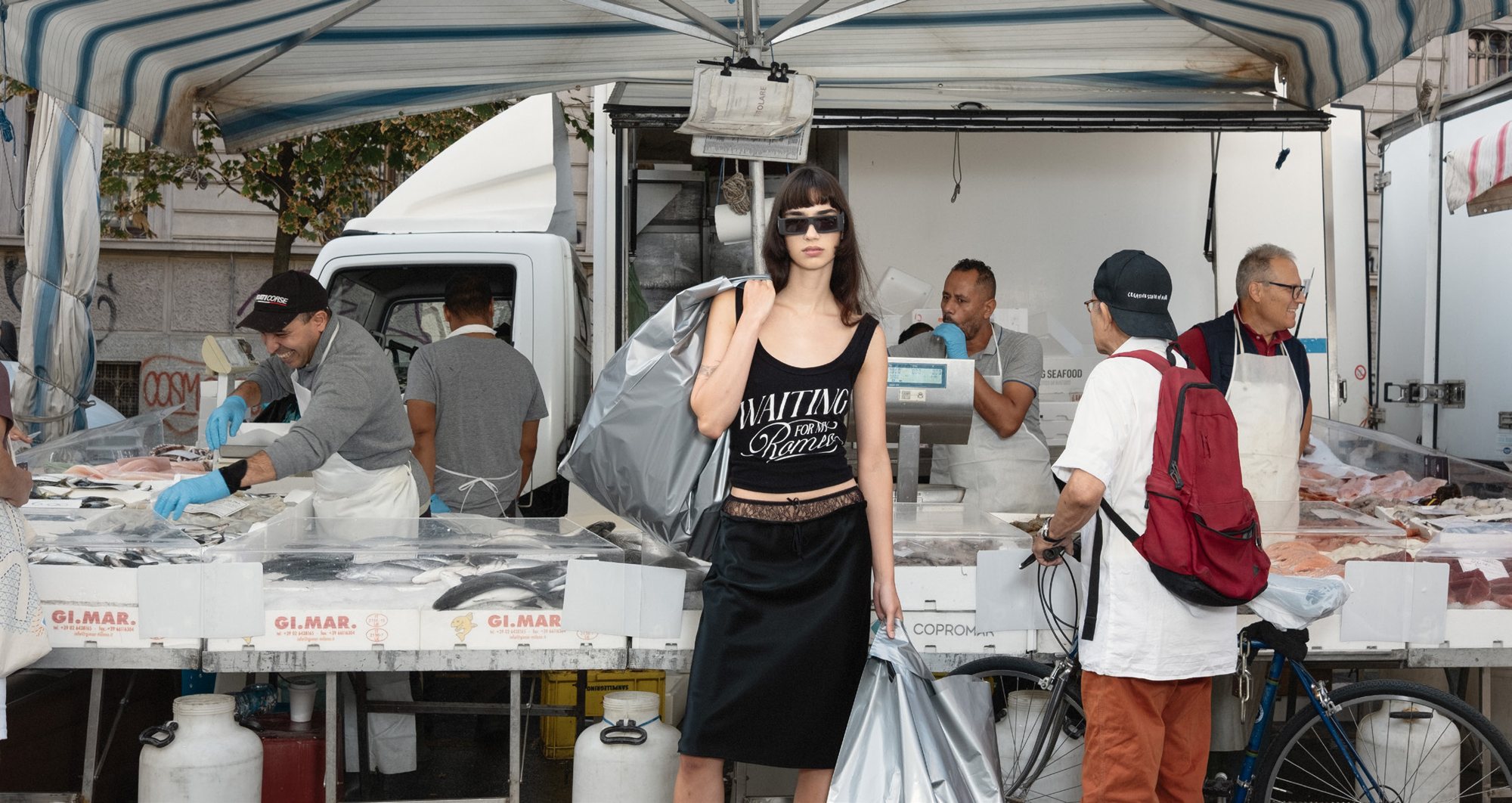 SSHEENA al mercato, Milano Fashion Week