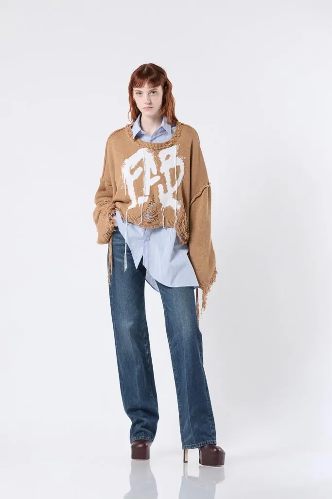 Krafen — Knit crop sweater